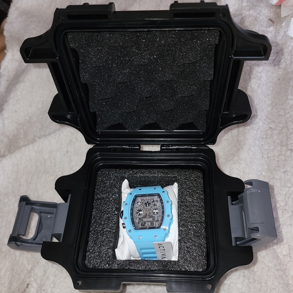 Invicta  Activa Essentials ACW2305-017 Watch With Case - Picture 2 of 3